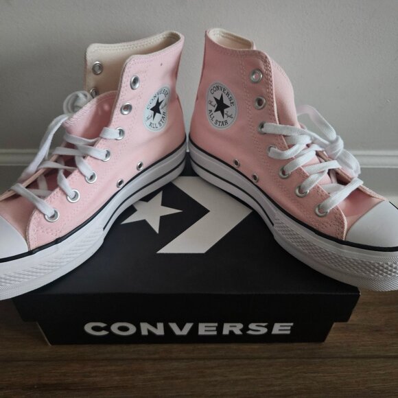 Converse All Stars Shoes - NEW Converse Womens